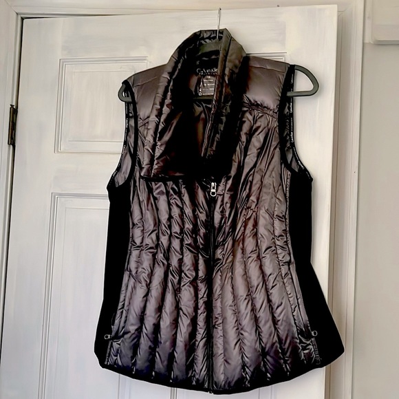 Calvin Klein down vest - Picture 1 of 2